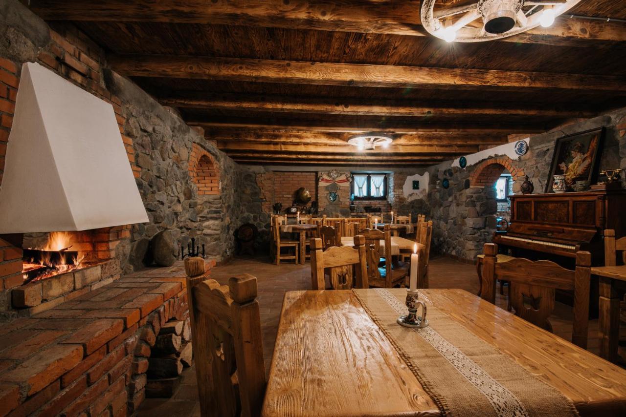 Molnos Kuria Pension Corund  Zewnętrze zdjęcie